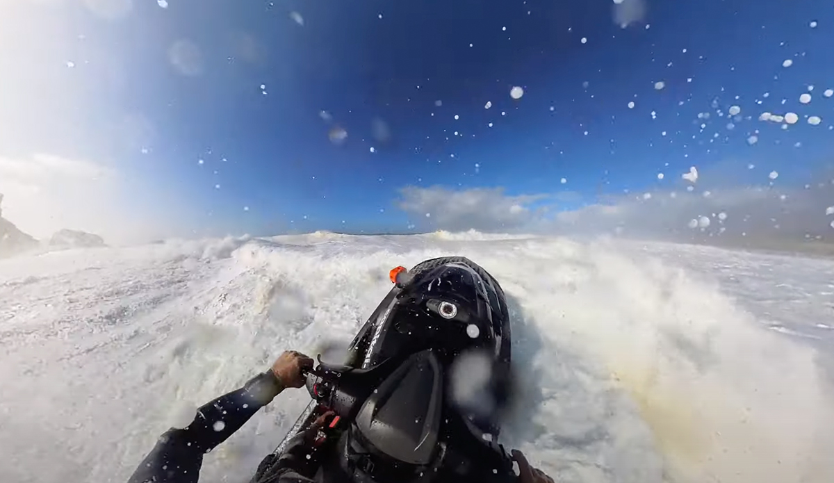 Inside Nazare from a jet ski POV. Photo: BARENA FILM & SPORTS // YouTube