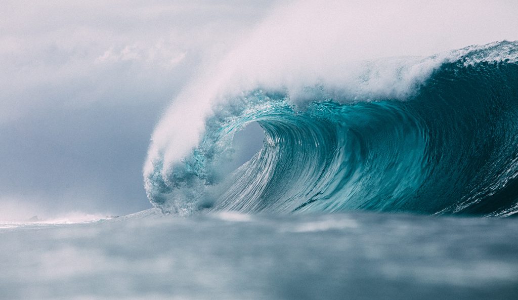 U.S. West Coast Braces for Massive El Niño Swell