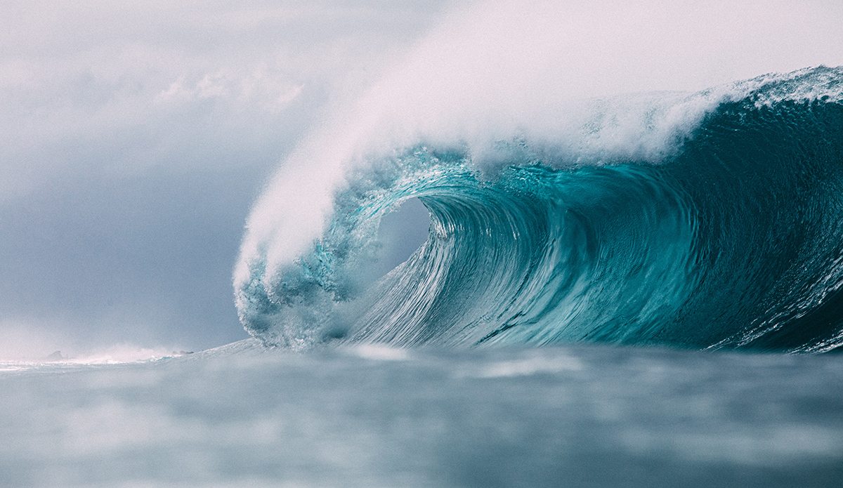 U.S. West Coast Braces for Massive El Niño Swell
