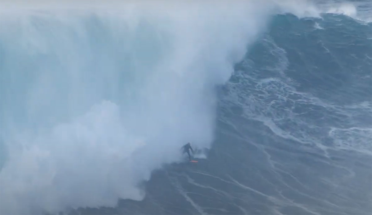 Nazaré big wave surfing