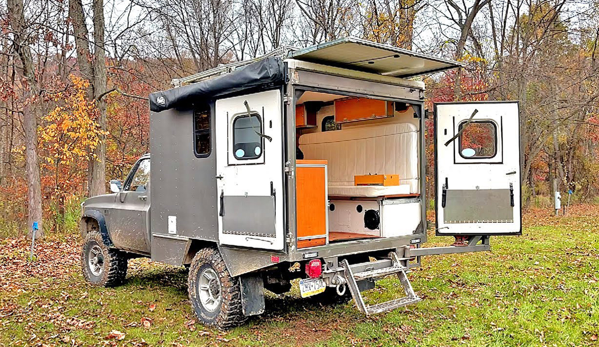 This Old Military Ambulance Was Turned Into a Luxurious 4x4 Motel on Wheels