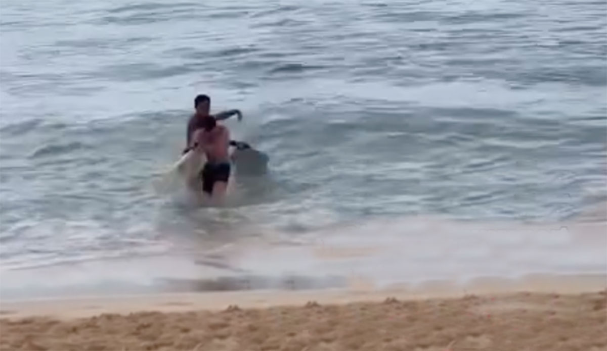 Tourist slapped in Oahu