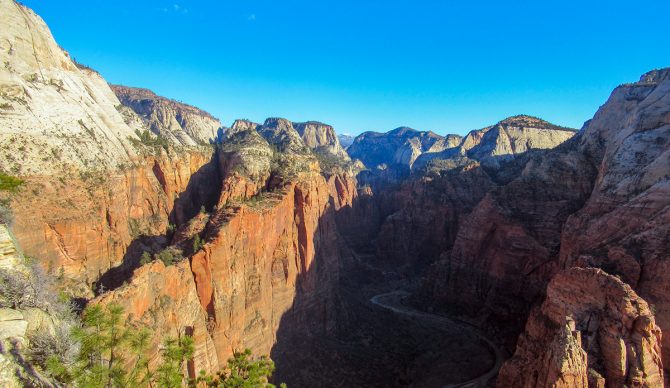 Lottery System Now Open to Hike One of the Most Popular (and Deadly) Trails in the U.S.