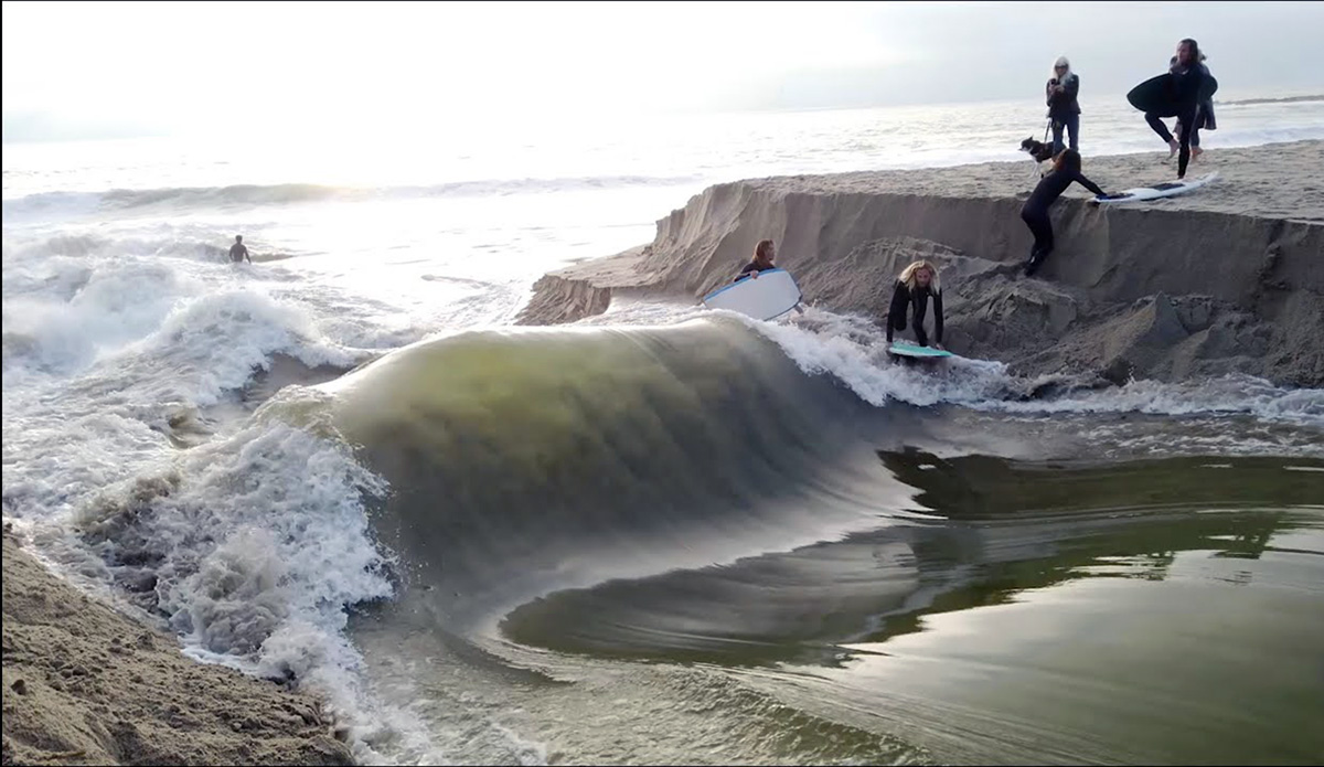 The debate about whether surfers should be able to manually breach the sand berm to surf a standing wave at Aliso Creek has again bubbled to the surface.