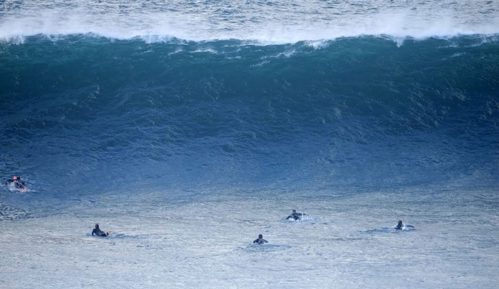 Ben Gravy surfing La Jolla Cove
