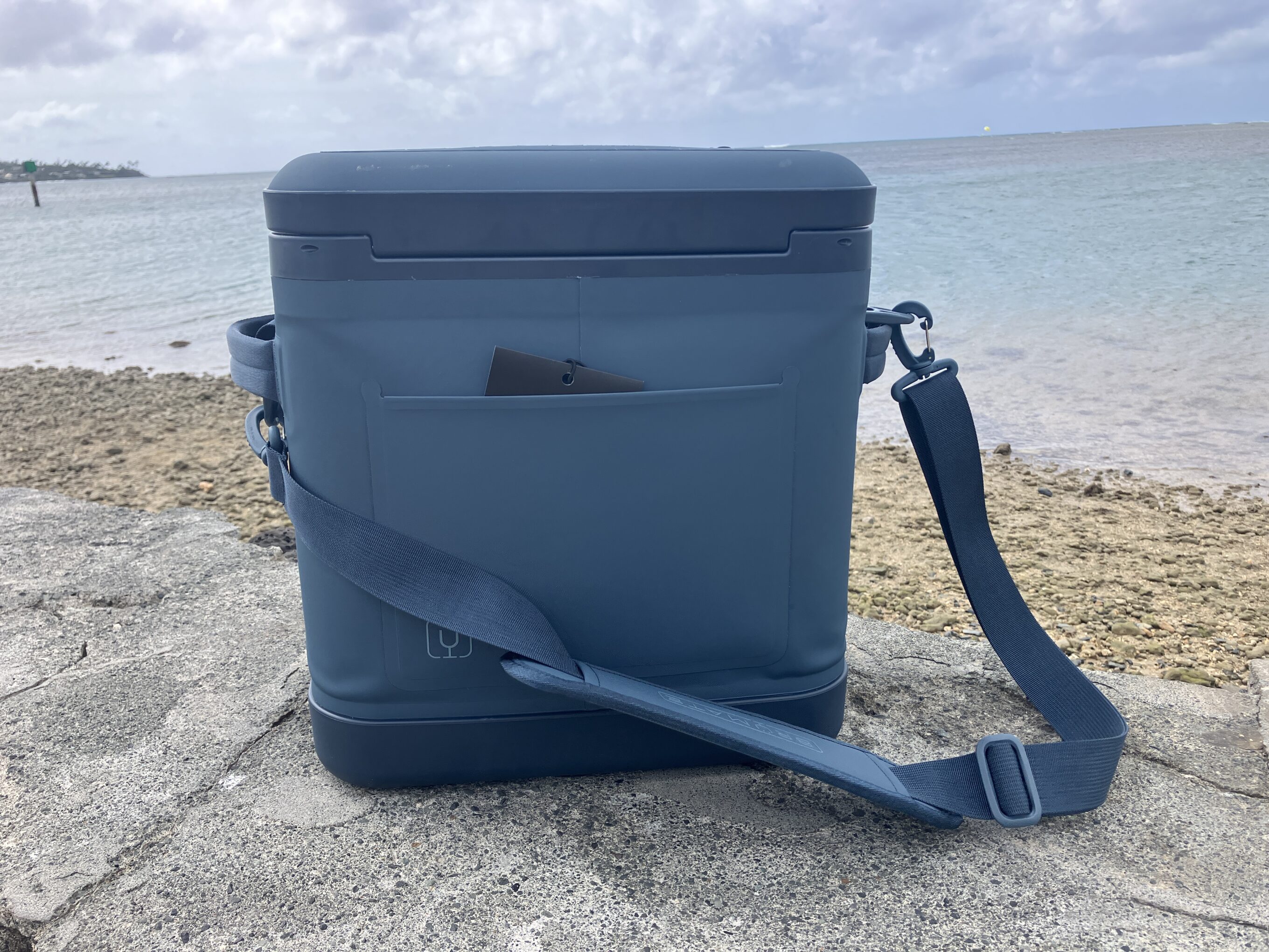 the backside of the Brumate MagPack soft cooler