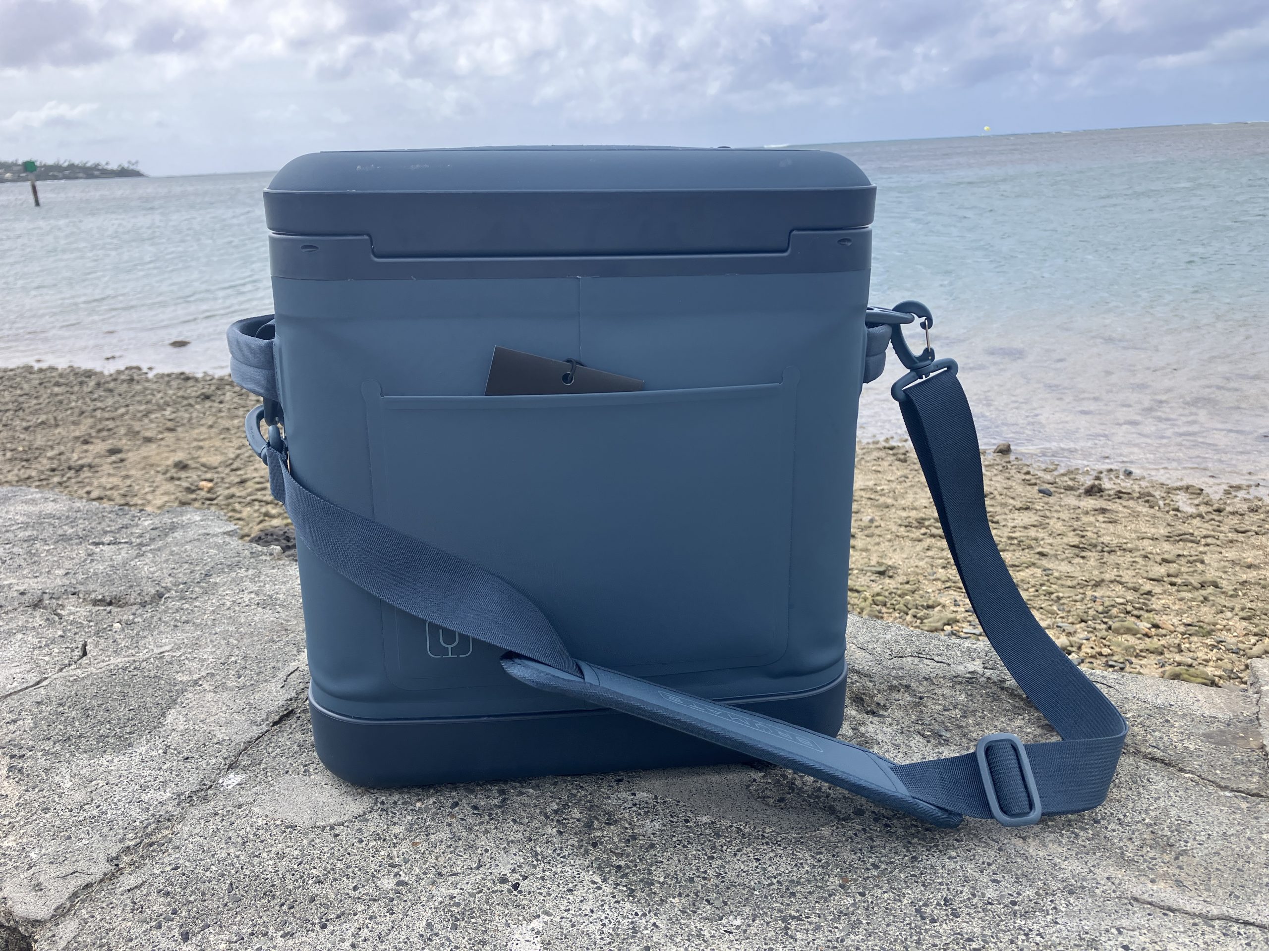 the backside of the Brumate MagPack soft cooler