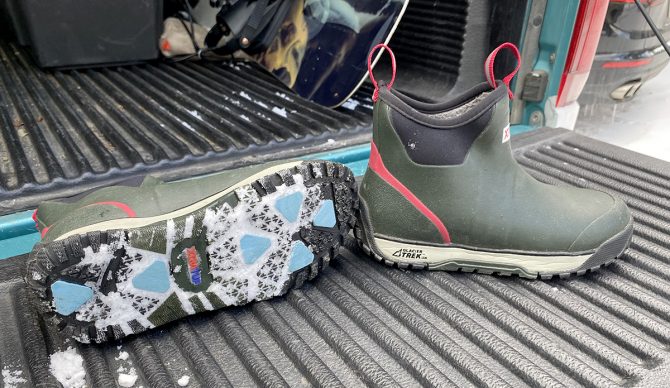 Xtratuf boot tread