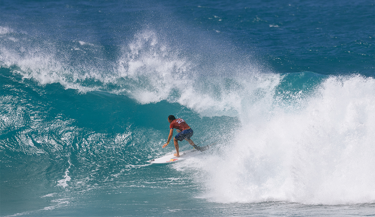 Wildcards Exit as Sunset Barrels on the Opening Day of Champion Tour's Second Stop