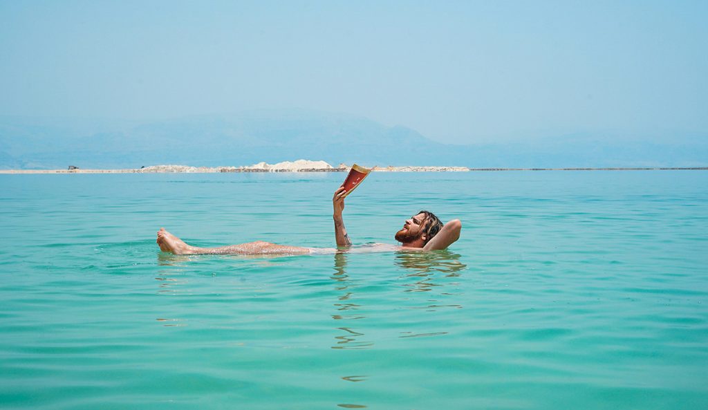 10 Books That Every Surfer Should Read