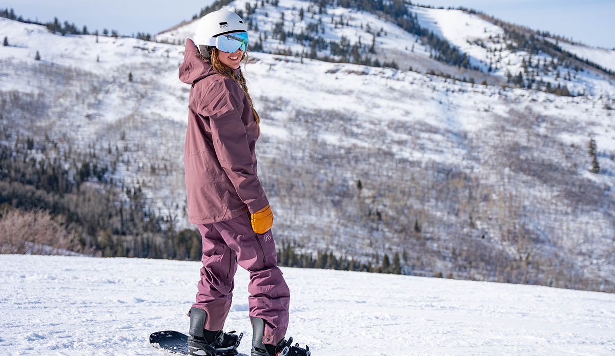 Flylow Billie Coat snowboarding