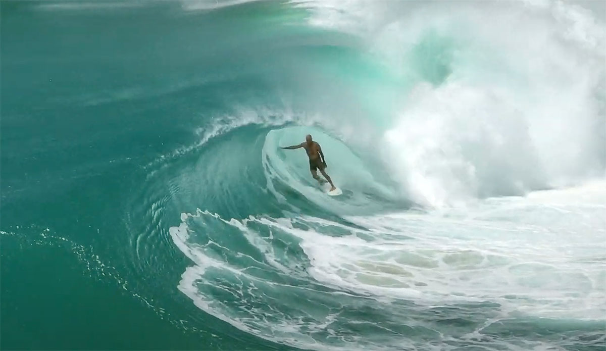 Kelly Slater surfing Kirra