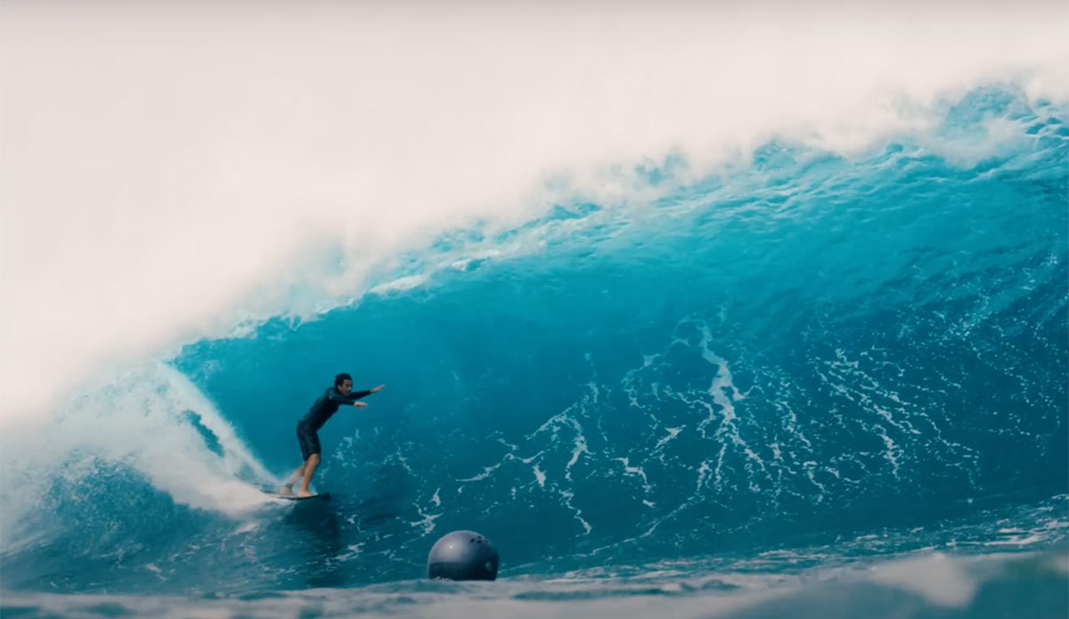 Koa Rothman surfing Pipeline