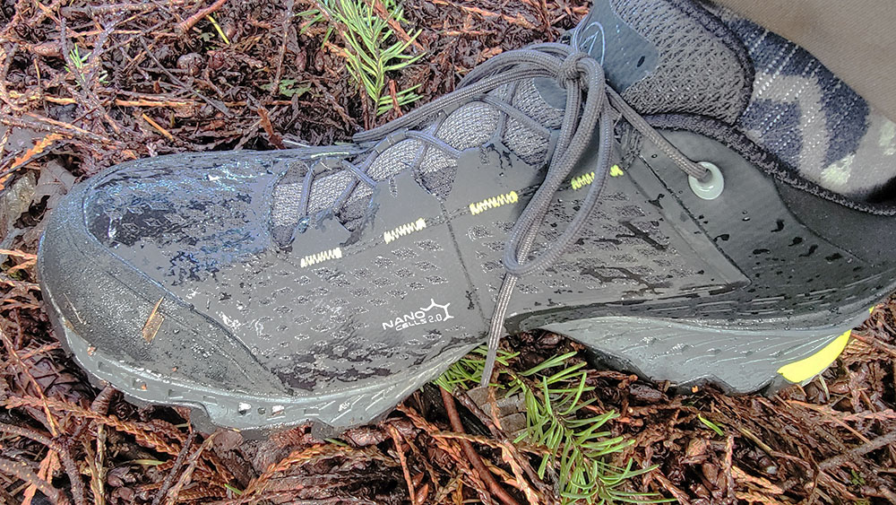 testing the La Sportiva Spire GTX hiking shoes waterproofing