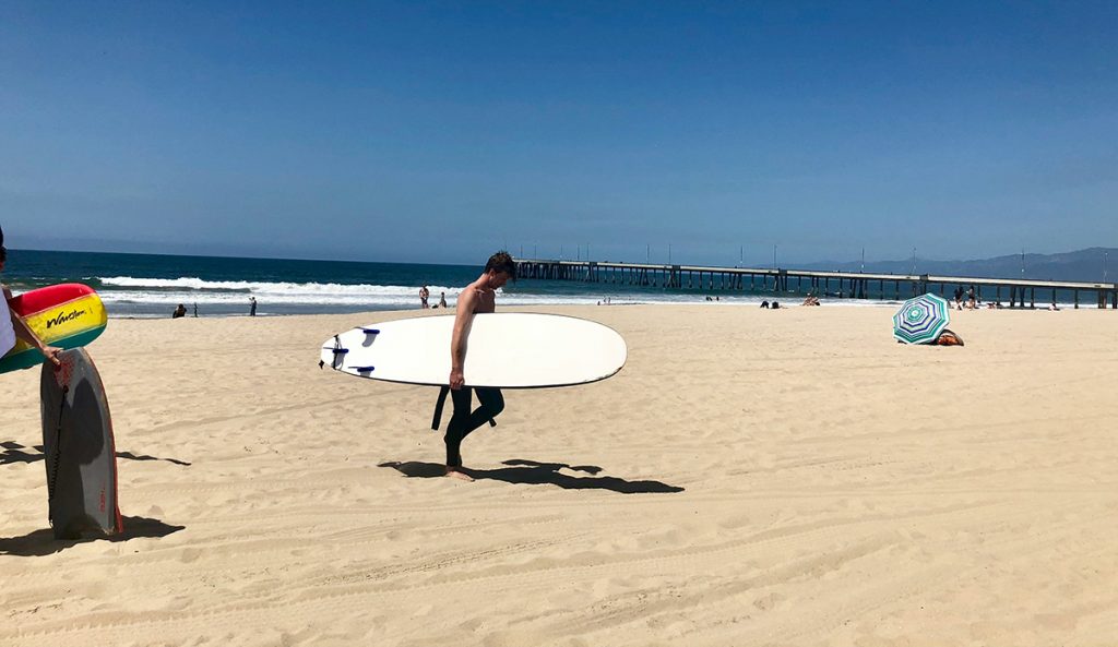 The Best Beginner Surf Spots in the U.S.
