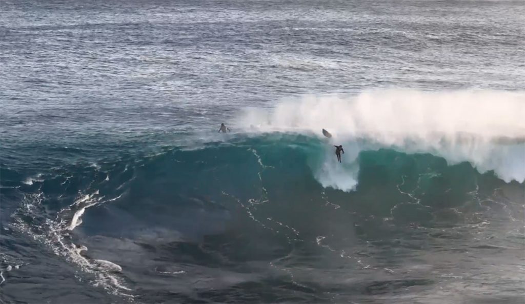 Shipstern Bluff surfing