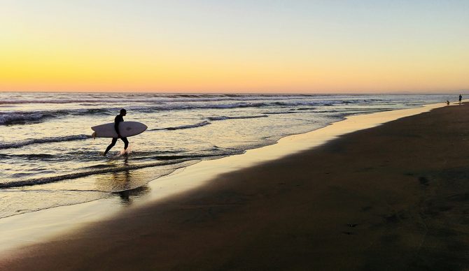 The Best Beginner Surf Spots in the U.S.