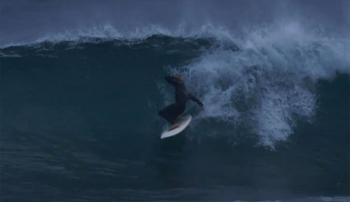Tahlija Redgard surfing finless