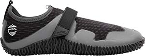 the nrs kicker wet shoes