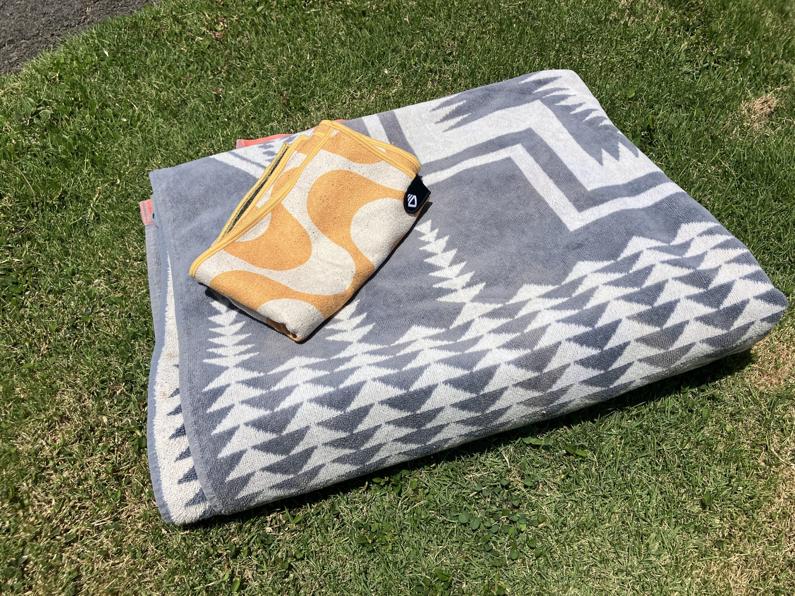 two beach towles