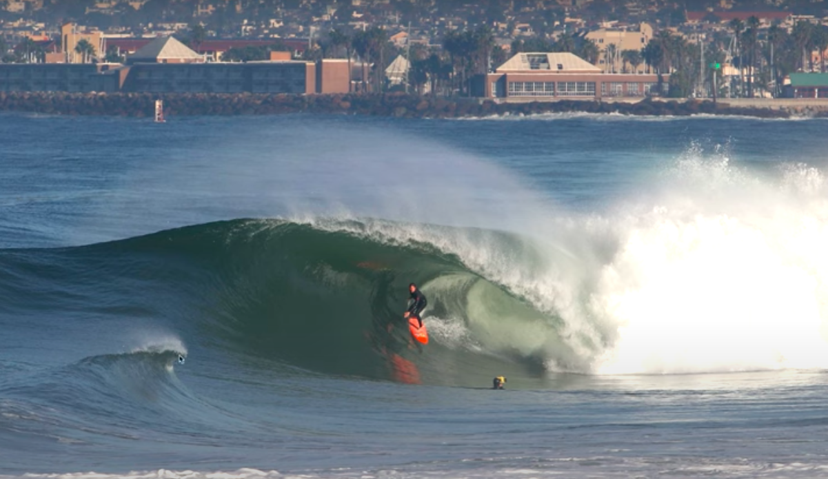 Examining This Gem of a Wave That Rarely Breaks in Los Angeles