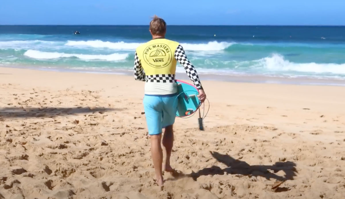 Jamie O'Brien surfing Vans Pipe Masters