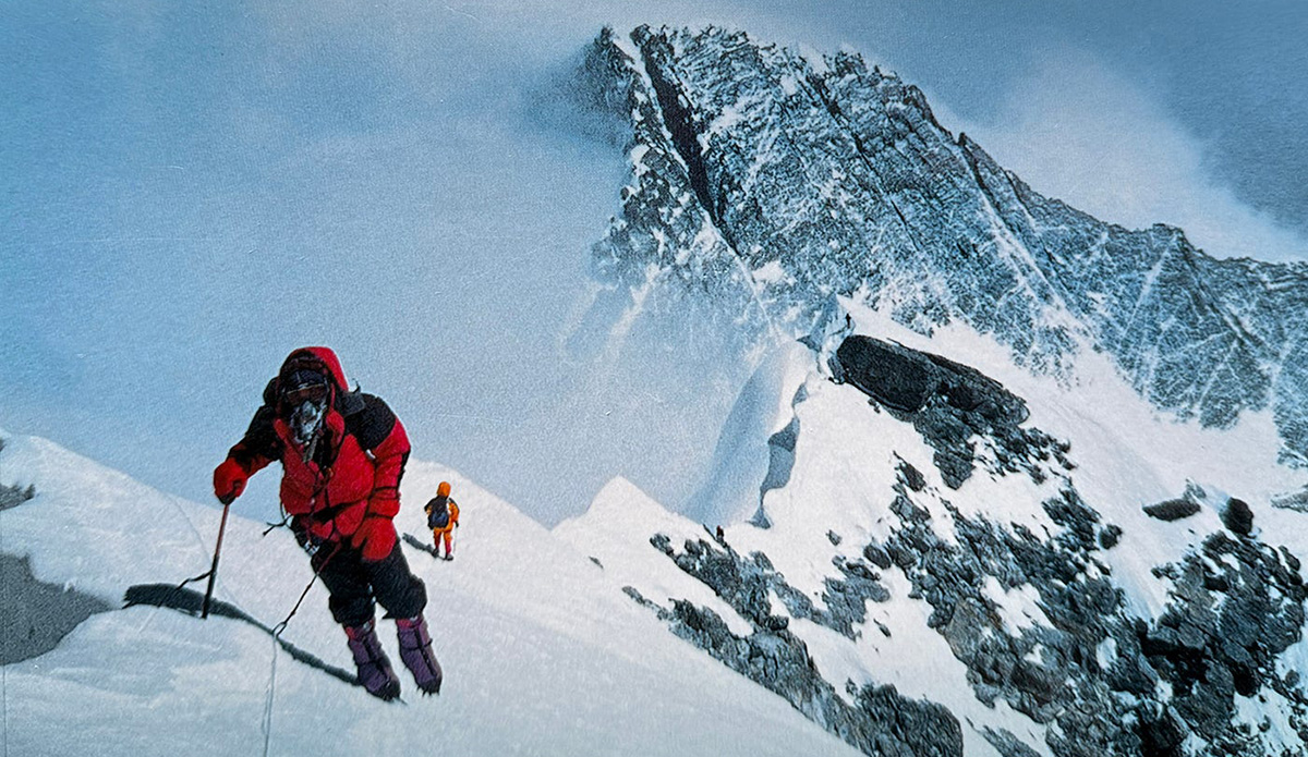 Adventure Writer Jon Krakauer Resurfaces to Defend His Book 'Into Thin Air' Against YouTuber