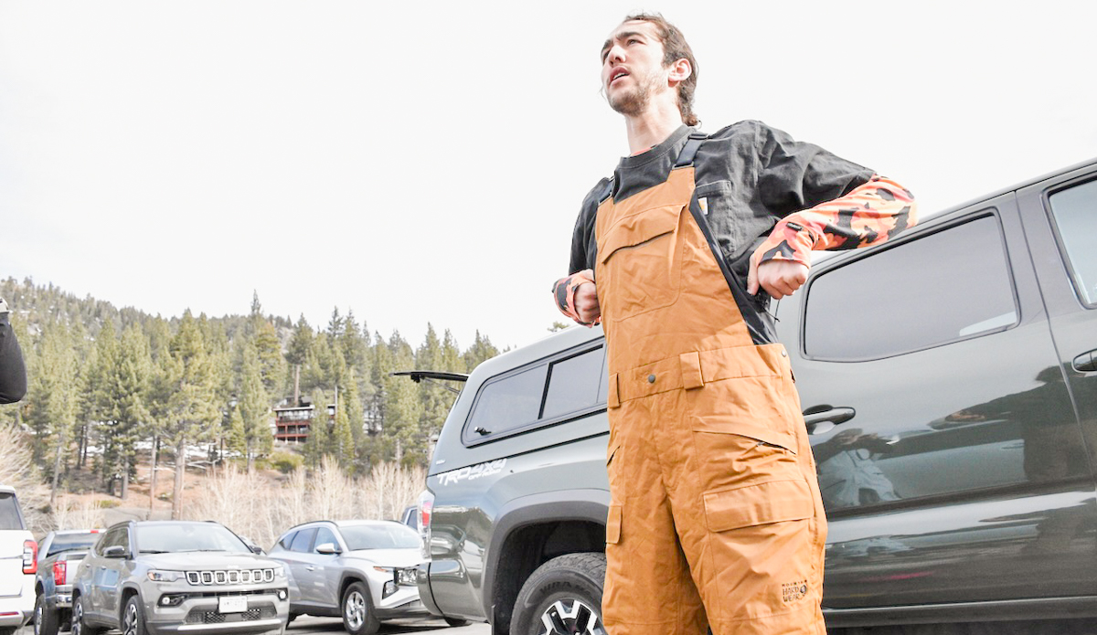 Front view of the Mountain Hardwear Firefall Bib
