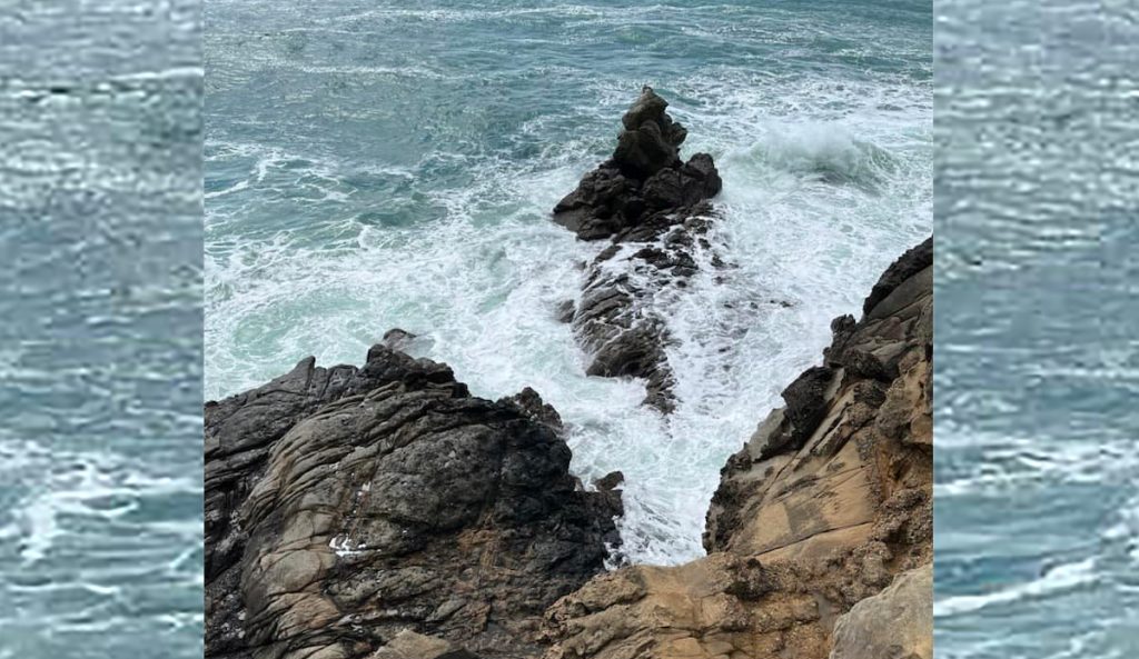 California Man Drowns After Being Swept Off Rocks in Sonoma County