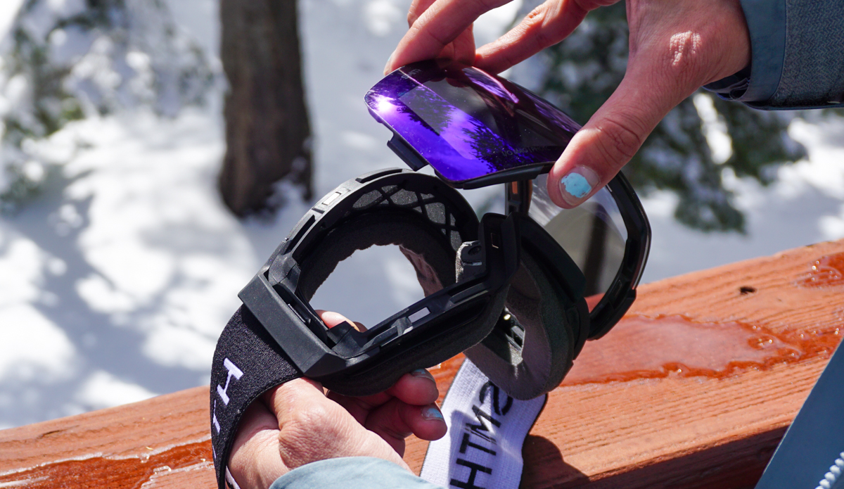 Smith I/O Mag Goggles changing lenses