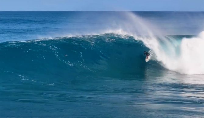Seth Moniz surfing Backdoor Pipeline
