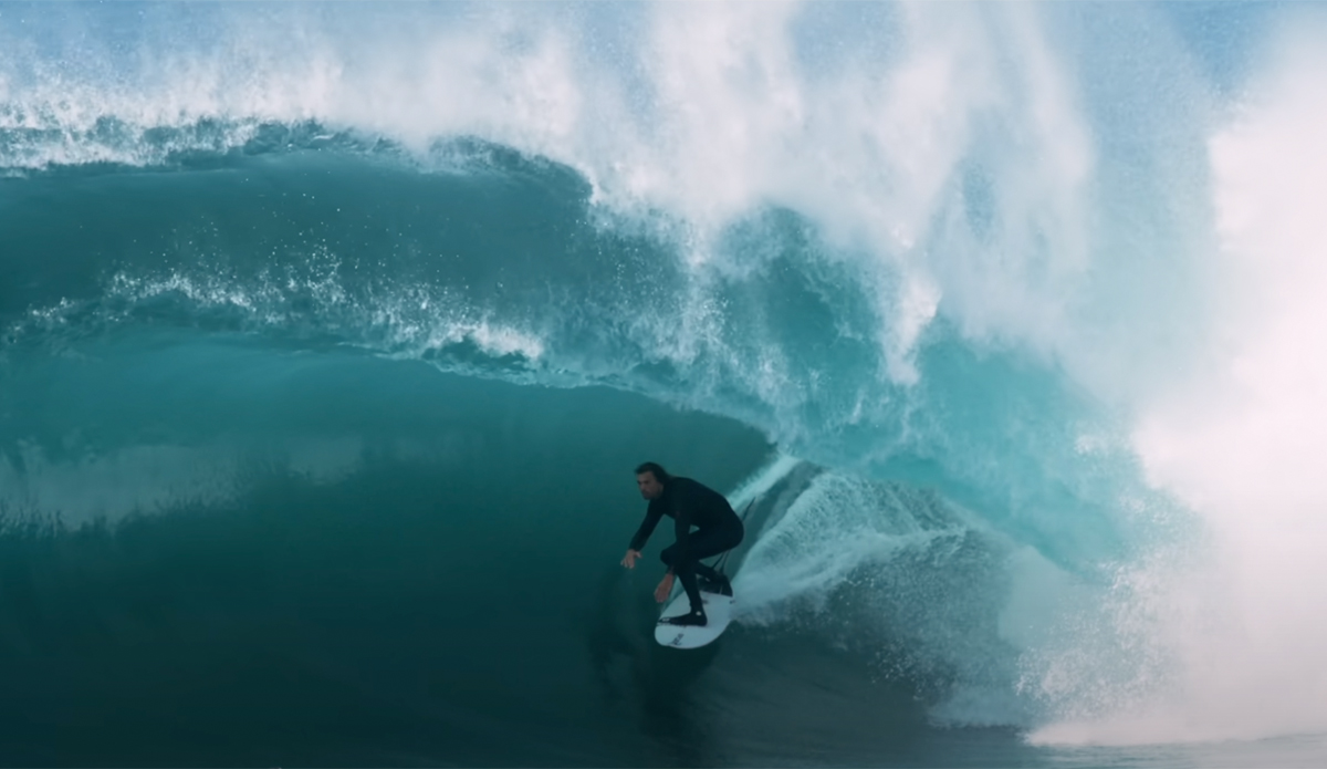 Kipp Caddy showing his characteristic comfort in a death-defying tube.Photo: Kipp Caddy // YouTube