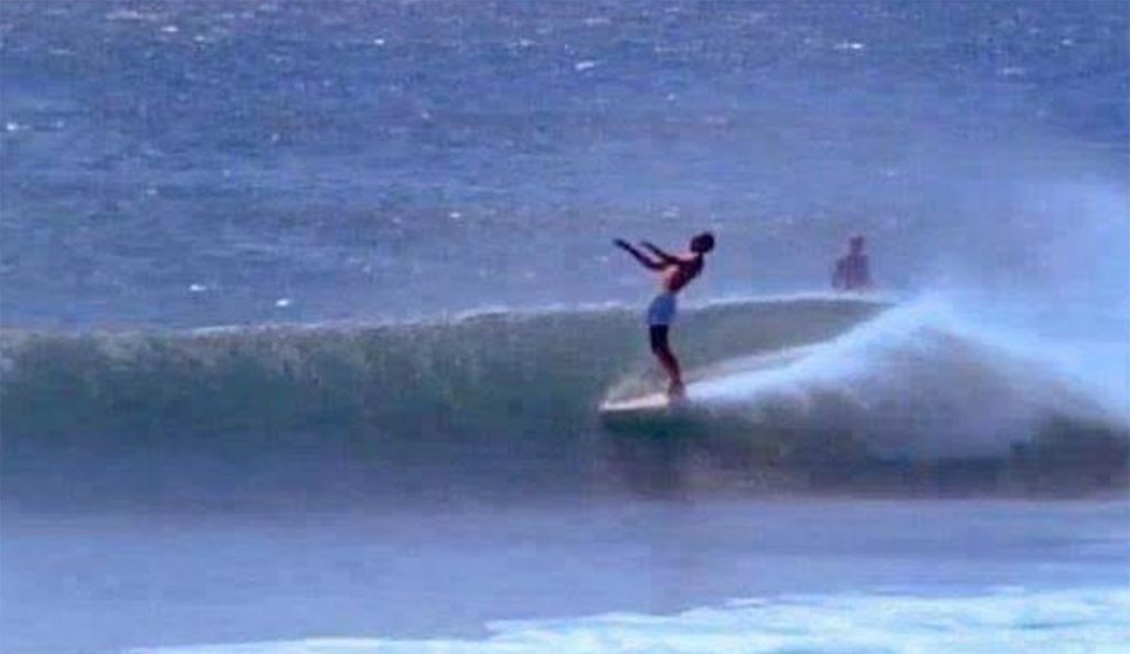 Mike Hynson surfing Bruce's Beauties