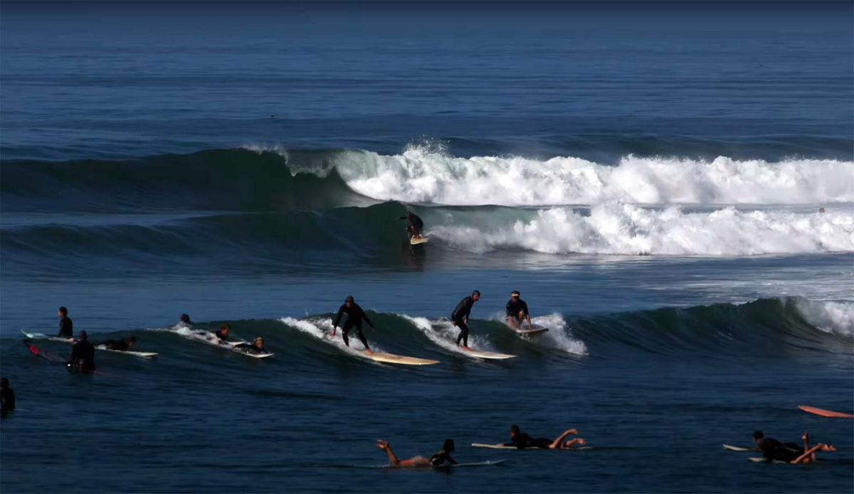 10 Minutes of Good Waves and Absolute Chaos at Malibu