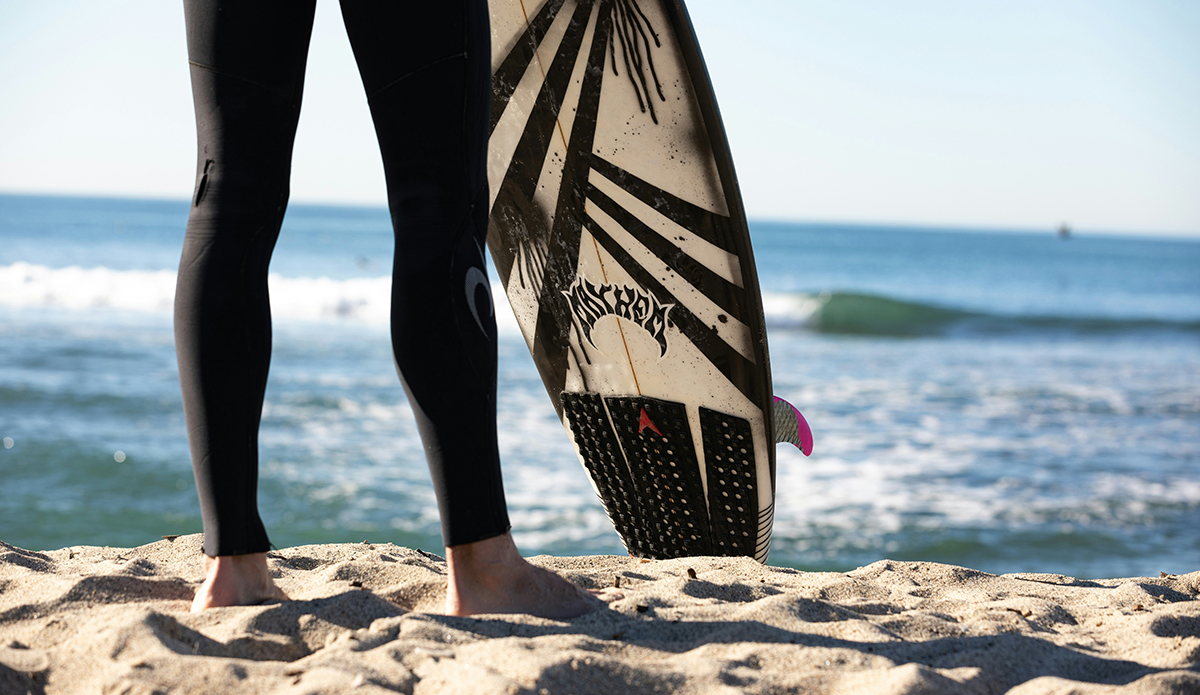 These Are a Few Surfing Rituals Worth Keeping