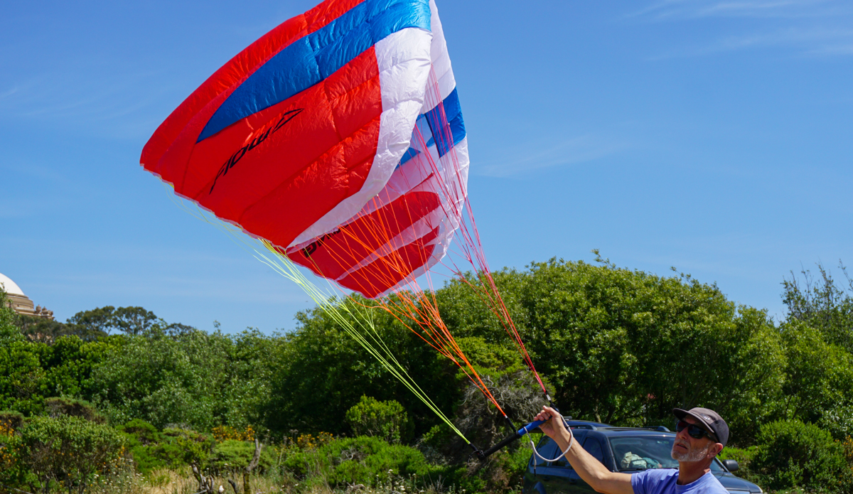 bowen flying the Flow D wing on land