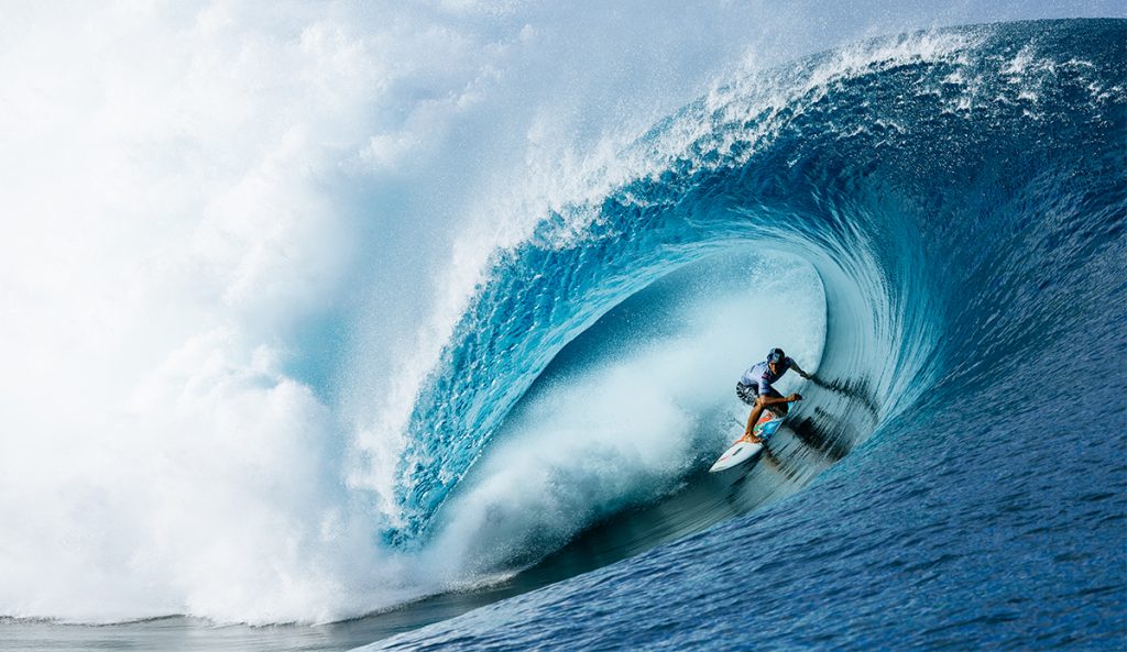 Leashes? We don't need no stinking leashes. Photo: Brent Bielmann // WSL