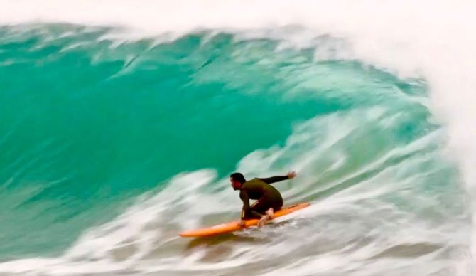 Kirra surfing