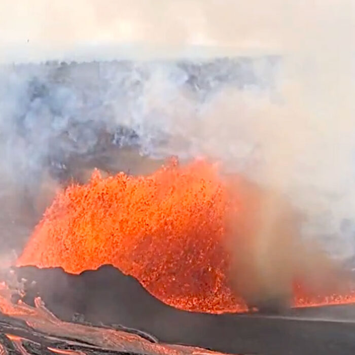 Kīlauea volcano eruption whirlwind