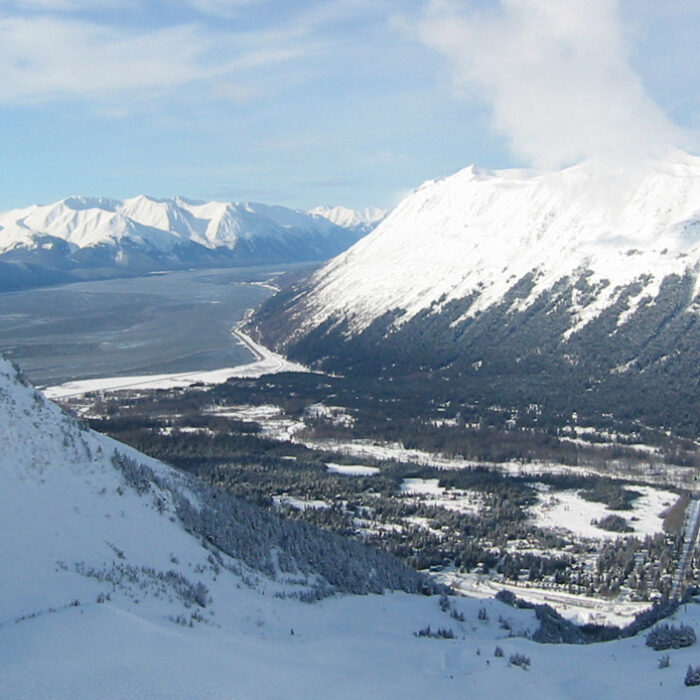 Girdwood, Alaska, where the avalanche took place. Photo: Nathan Searles // Wikimedia