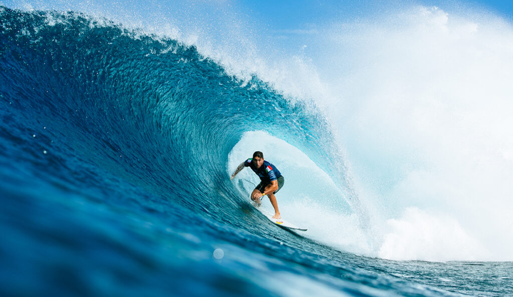 Gabriel Medina Analyzed the Pipeline Final and Says Leo Fioravanti Was Underscored