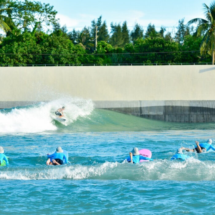 Photo: Riyue Bay Surf Resort