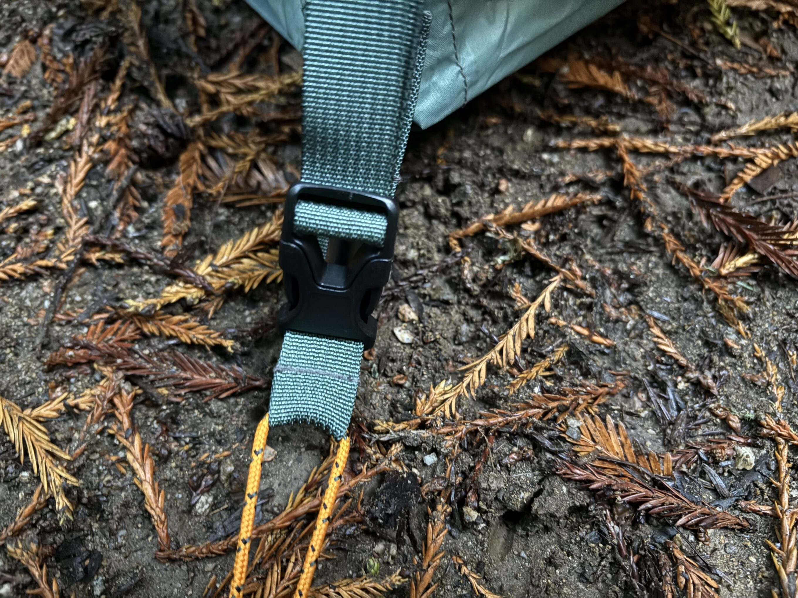 buckle on a tent