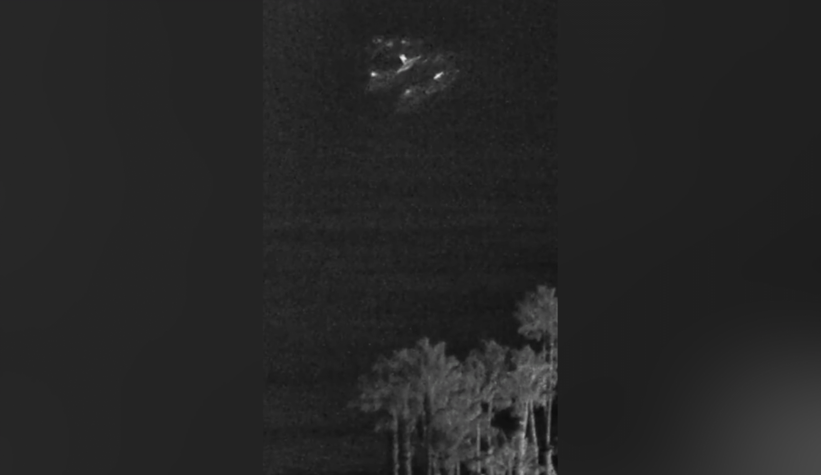 Surf cam footage of mysterious lights in Ventura