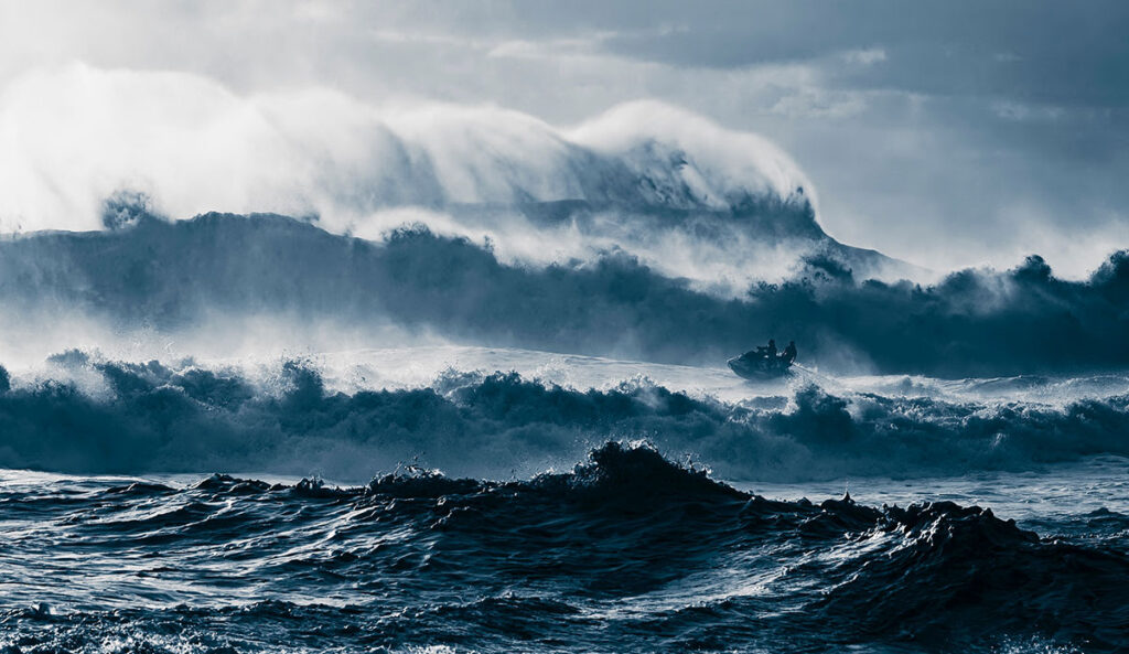 Photo of Tahiti from Ben Thouard book "Aqua Obscura"