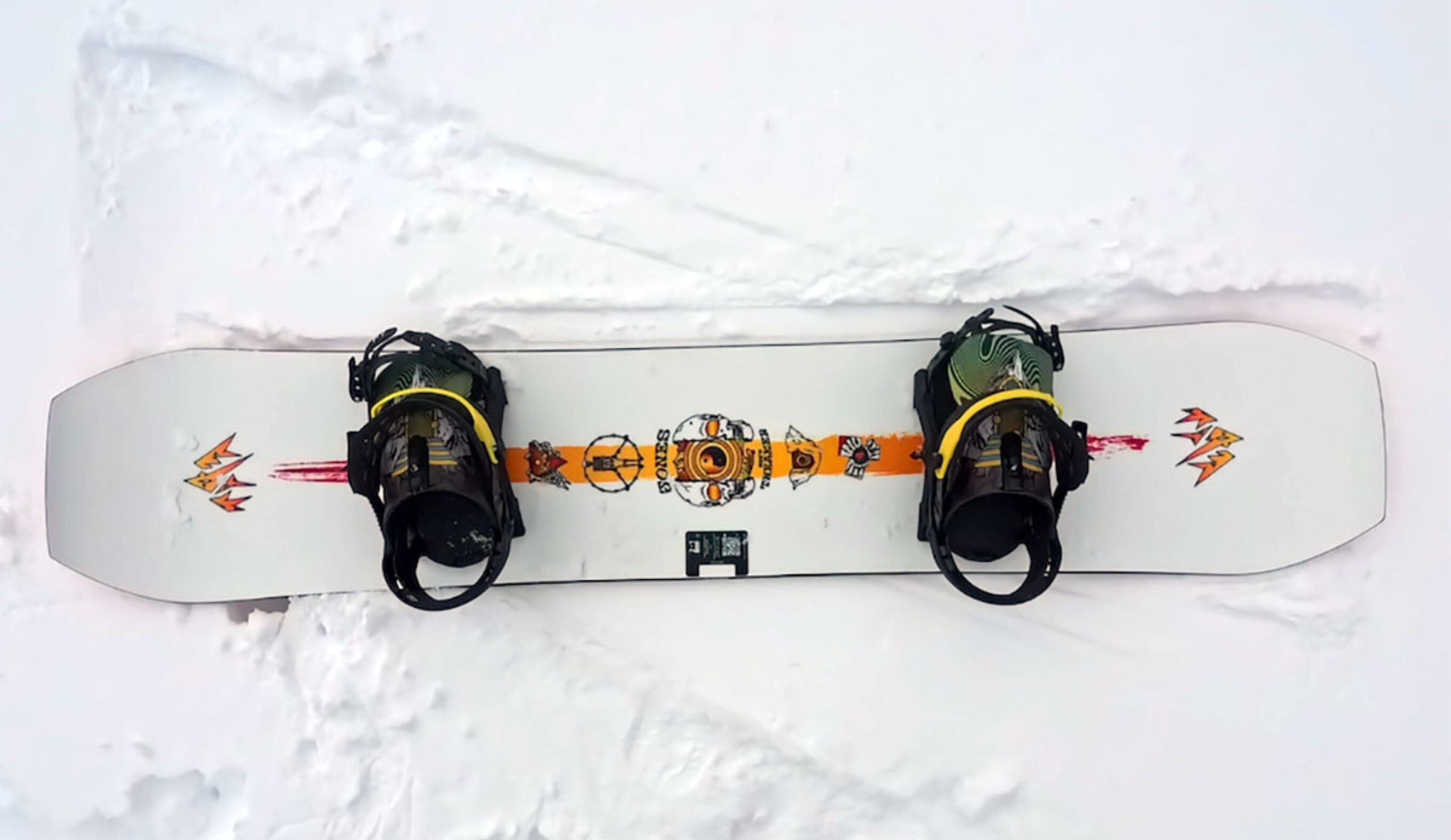 The Jones Tweaker: One of the Snowboard Brand's Most Underrated Boards