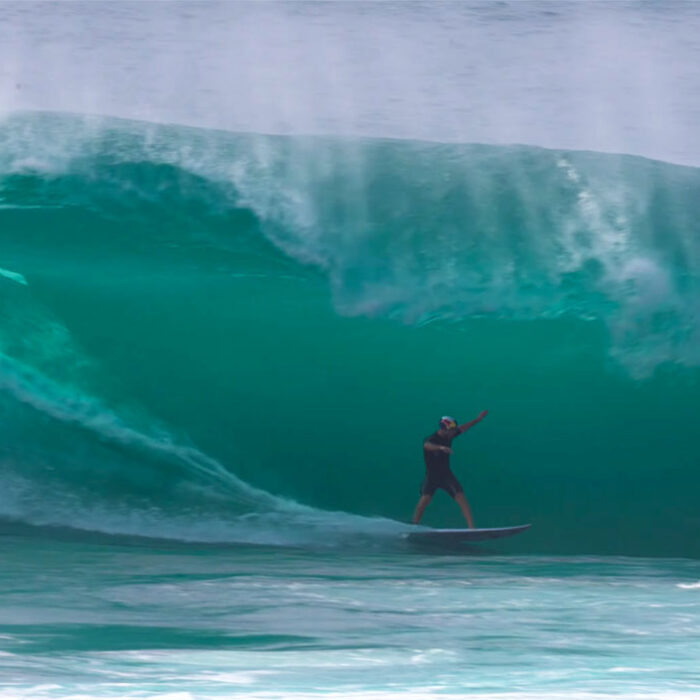 'A New Dimension of Pipeline' Created by an 18-Foot Swell With a 19-Second Period