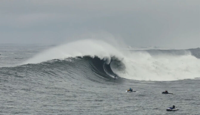 Luca Padua surfing Maverick's on December 23, 2025