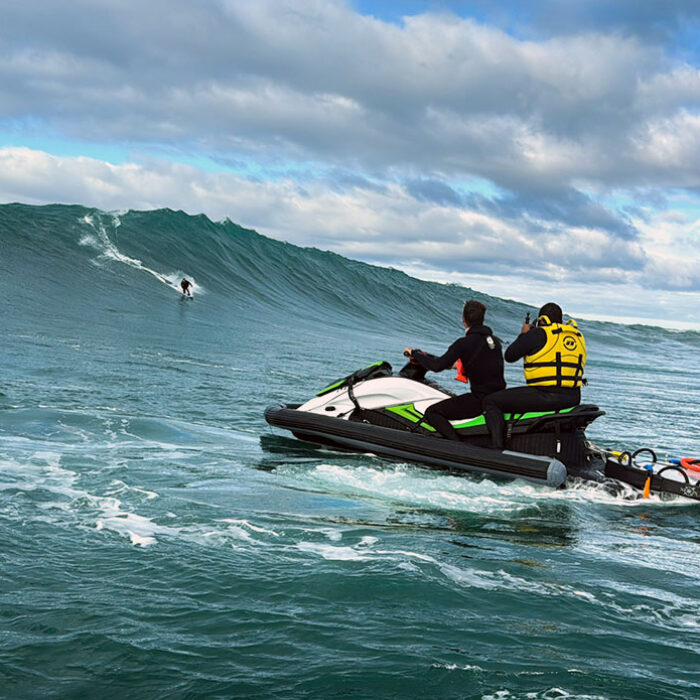Want to Be a Big Wave Photographer? Here’s What I Had to Learn