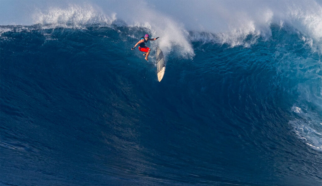 Big-Wave Surfer Pete Shaw on the Best Wave of His Life at Jaws, and His Worst Wipeout
